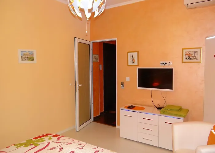 Orange Flower Apartments 1